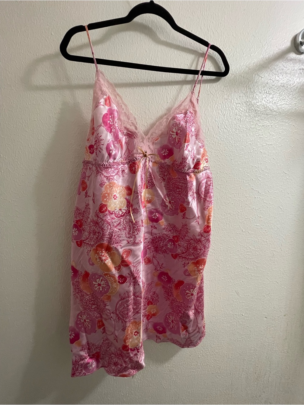 Secret Treasures Pink Floral Satin Chemise Nightdress with Lace Trim 2X A3